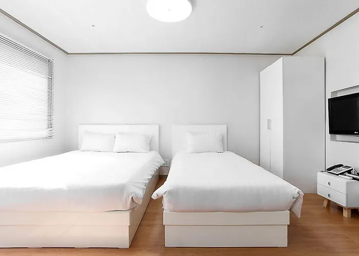 Blooming House Апарт-отель 3*
