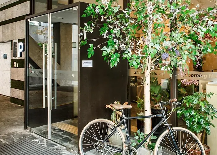 Blooming House 3*