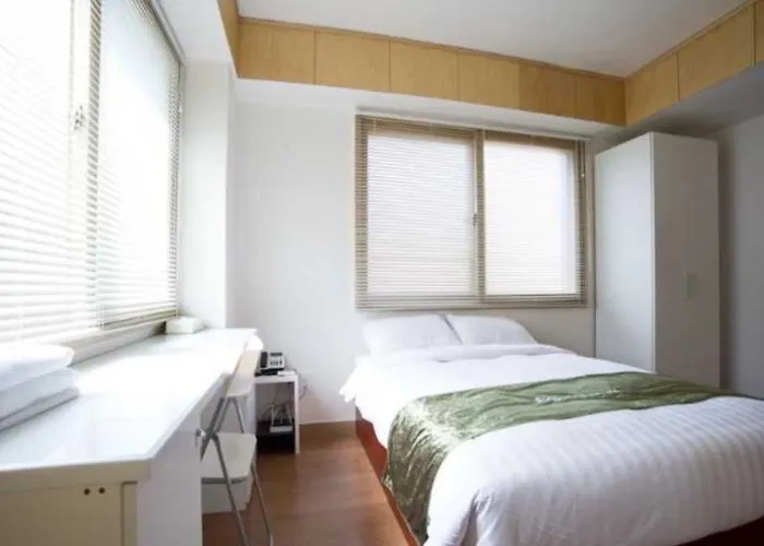 Апарт-отель Blooming House Сеул
